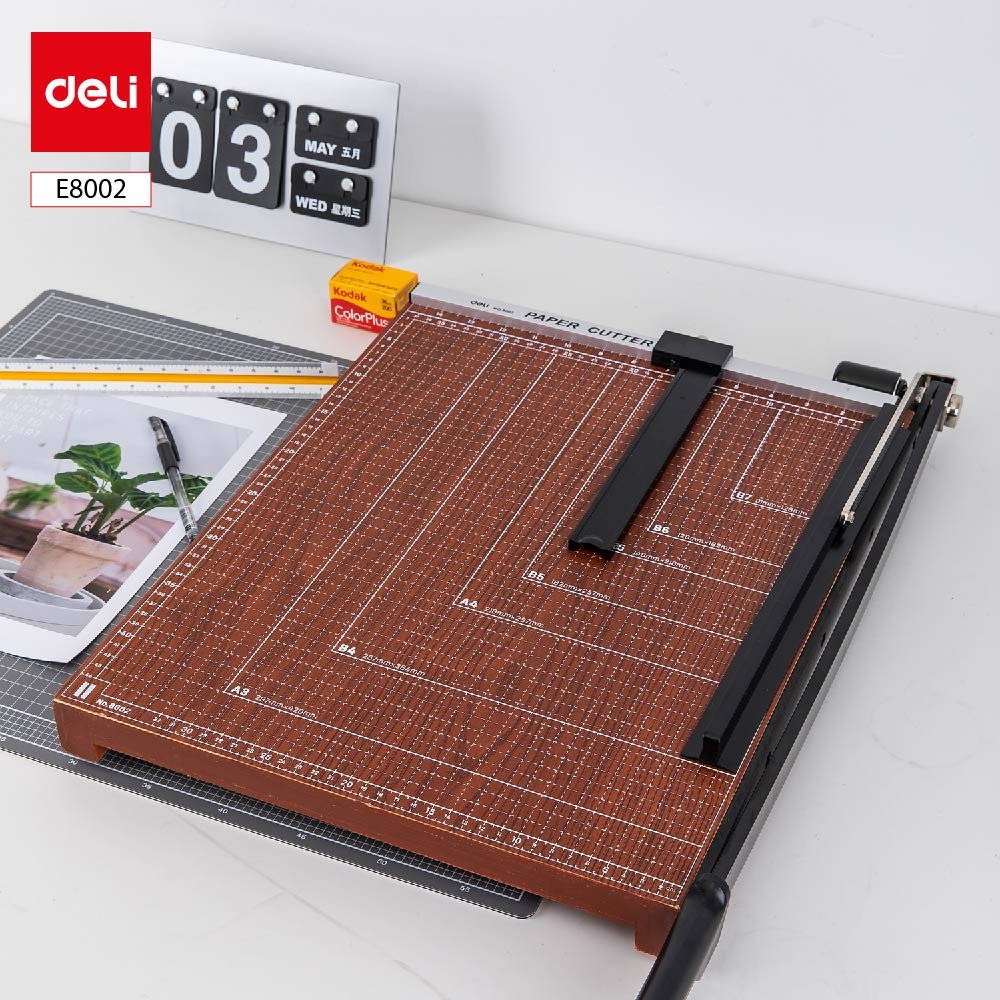 ديلي مقطع ورق سكين معدن - طبلية قياس A3 - مقبض وقفل حماية - بني - E8002